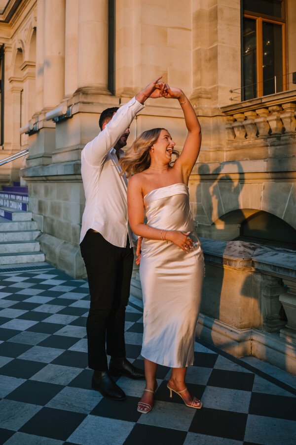 candid engagement photography in brisbane city