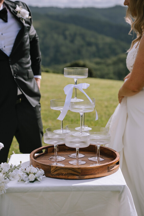 champagne tower elopement photography at lakehouse folk