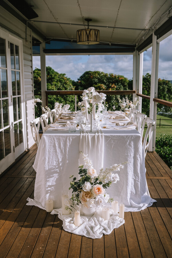 elegant elopement reception styling at lakehouse folk
